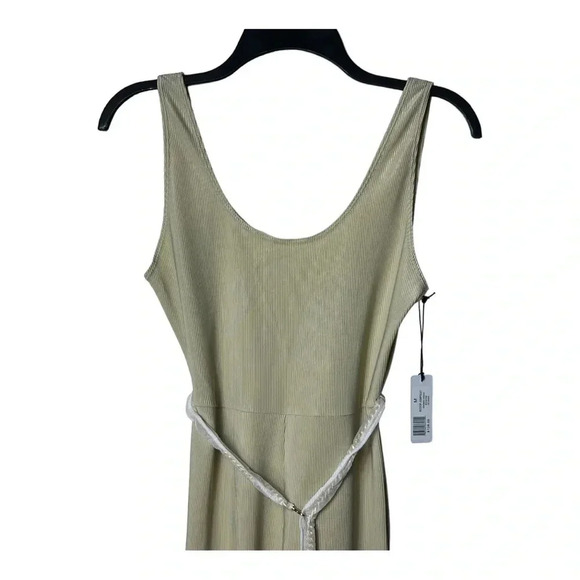 1356. REVOLVE WE WORE WHAT SCOOP JUMPSUIT RIBBED COMES WITH METAL BELT MEDIUM - Picture 6 of 12
